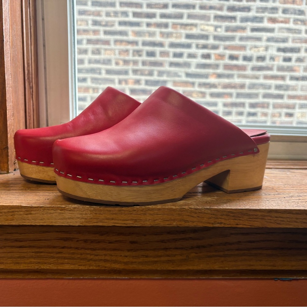 Red Leather Clogs - Charlotte Stone sz 8